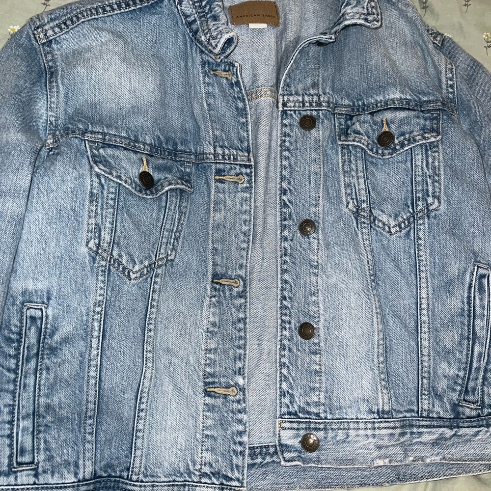 American Eagle Outfitters Light Blue Denim Jacket